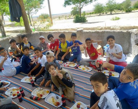 بخش ششم تصاویر اردوی تفریحی دانش آموزی اردوگاه صالحین کلاس چهارم خانم عیدی